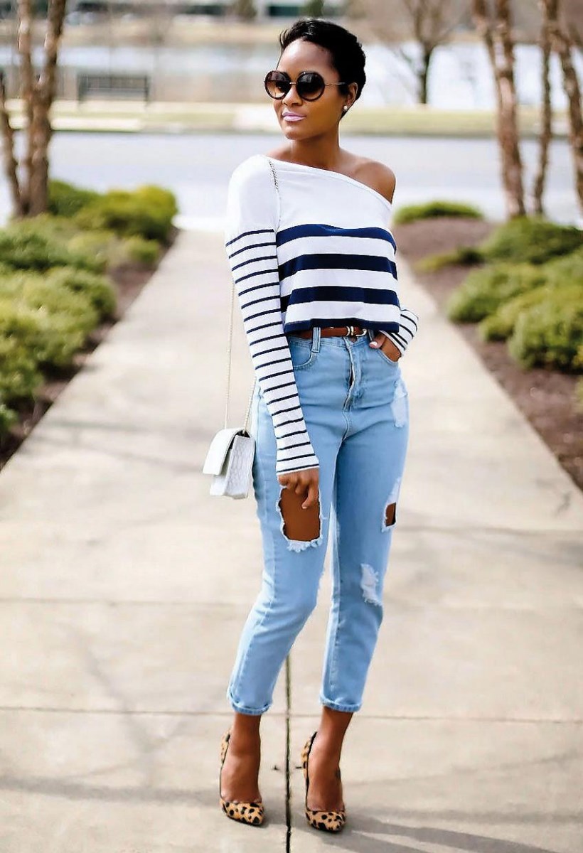 Les rayures bleu et blanc pour l’esprit marin + jeans BOYFRIEND.