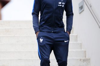 CLAIREFONTAINE, FRANCE - MARCH 20:  French Football Team midfielder Tiemoue Bakayoko arrives for the press conference before the training session on March 20, 2017 in Clairefontaine, France. The training session comes before the upcoming qualifying match against Luxembourg next saturday for the 2018 World Cup.  (Photo by Frederic Stevens/Getty Images)