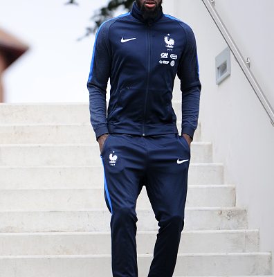 CLAIREFONTAINE, FRANCE - MARCH 20:  French Football Team midfielder Tiemoue Bakayoko arrives for the press conference before the training session on March 20, 2017 in Clairefontaine, France. The training session comes before the upcoming qualifying match against Luxembourg next saturday for the 2018 World Cup.  (Photo by Frederic Stevens/Getty Images)