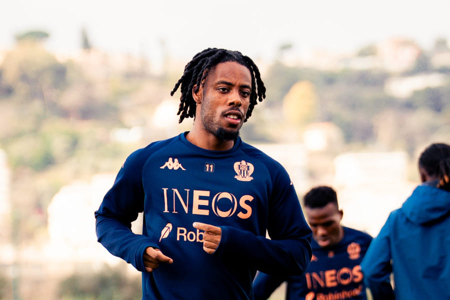 Elye Wahi. Site officiel de l'OGC Nice